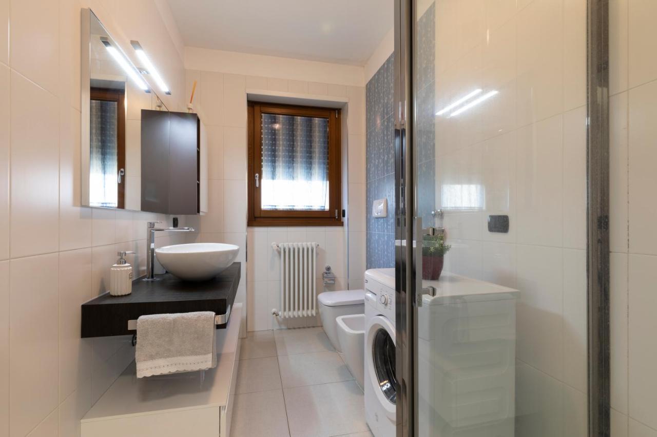 Navigli Stylish Home Милано Екстериор снимка