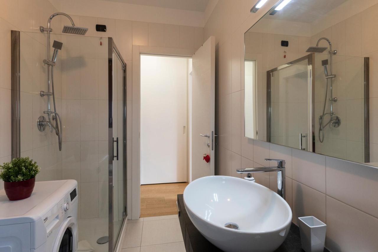 Navigli Stylish Home Милано Екстериор снимка